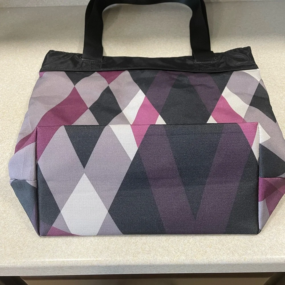 Nike Bag Womens Purple Black Training Purse Fitness Gym Tote Polyester EUC - Picture 3 of 5